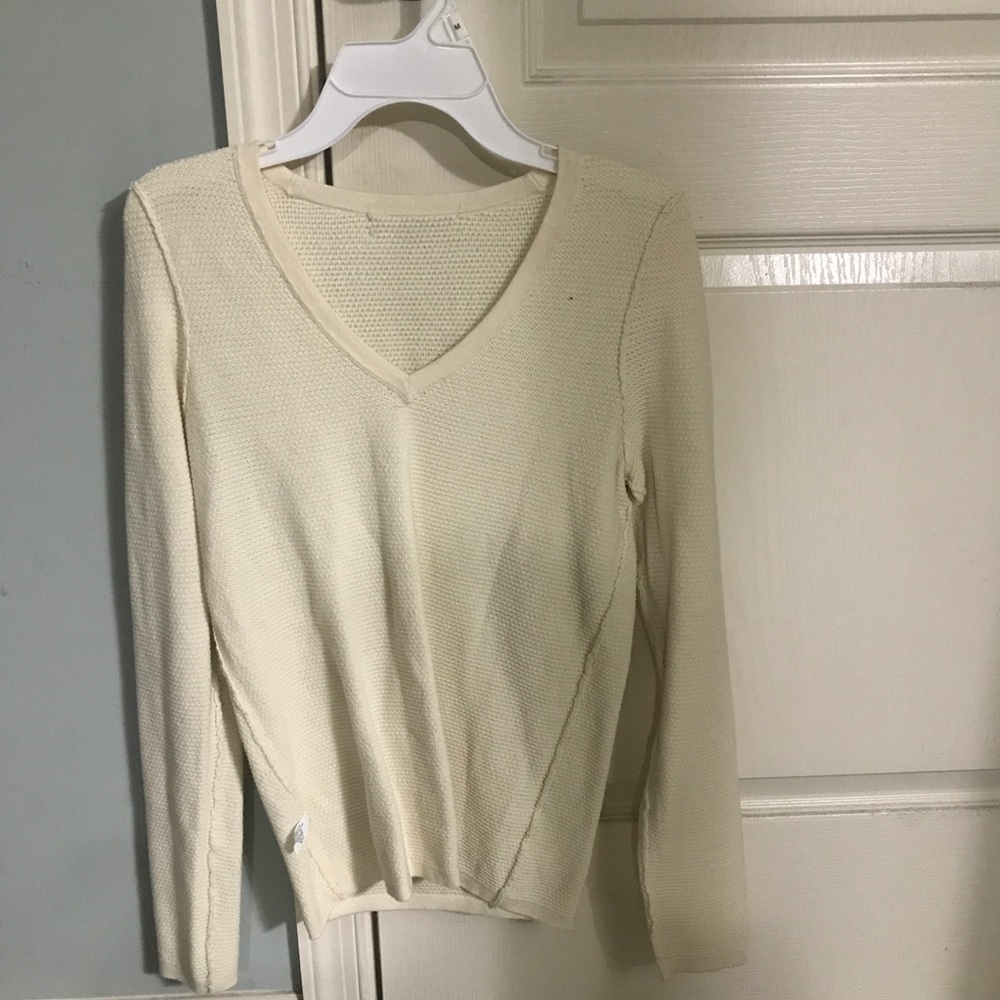 Beige light vneck sweater